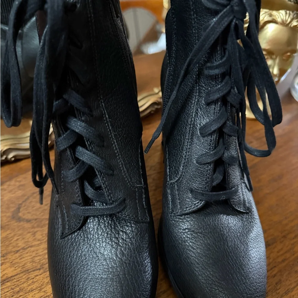 Corso Como Black Lace-Up Ankle Boots - Picture 4 of 15